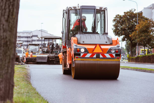 Best Recycled Asphalt Driveway Installation  in Lockport, NY